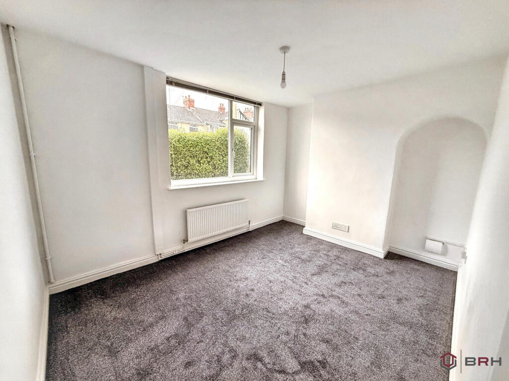 Apartment in Doncaster, Old Edlington - View 2