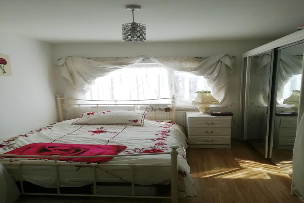 House in West Lancashire, Skelmersdale - More