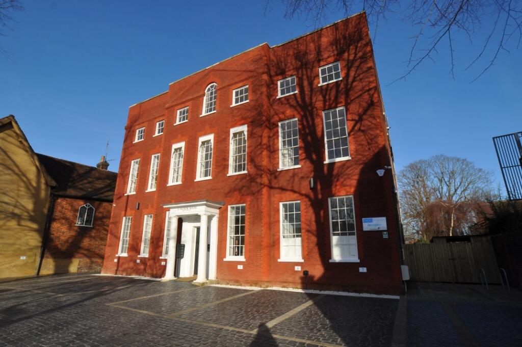 Main image of property: 21 High Street, Baldock, SG7