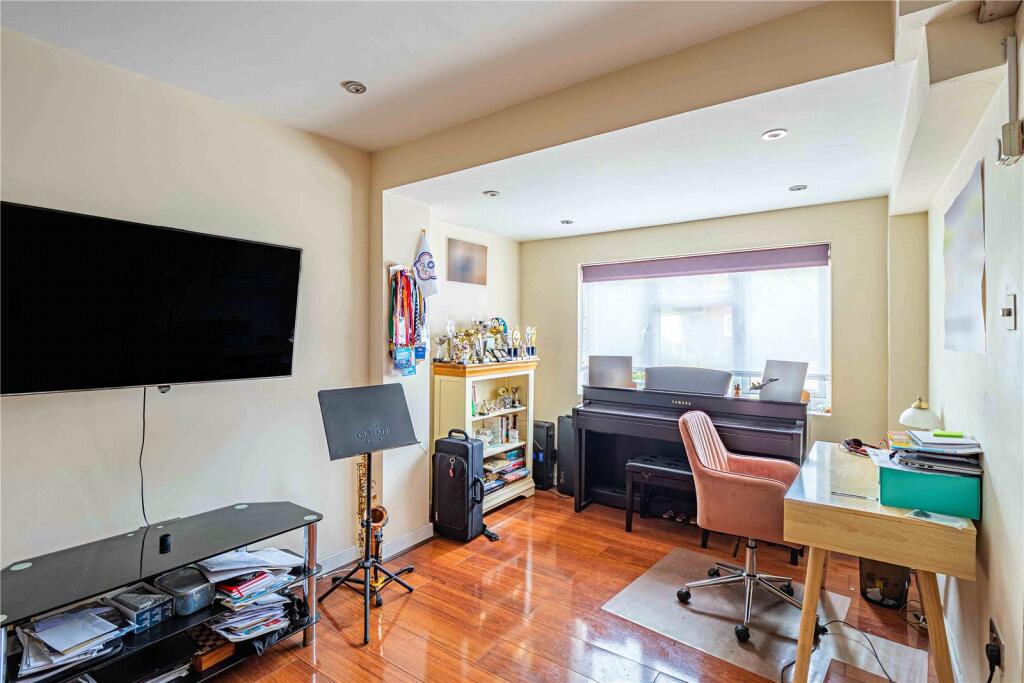 Property photo 11