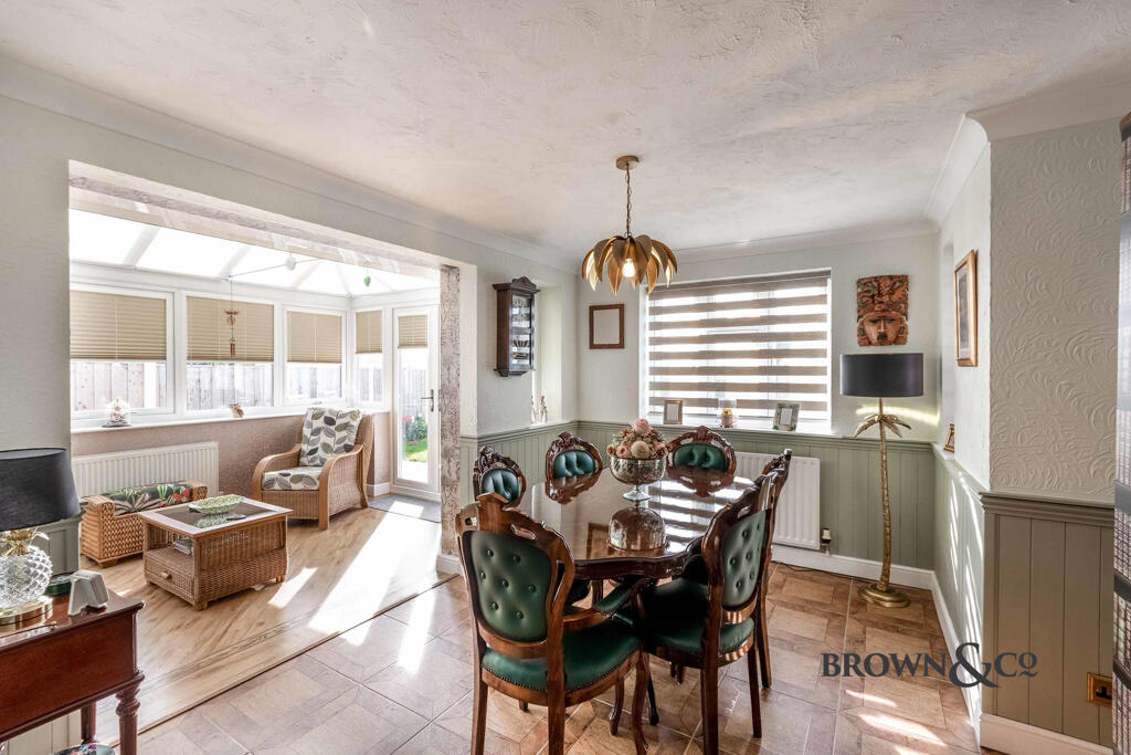 House in Doncaster - View 5