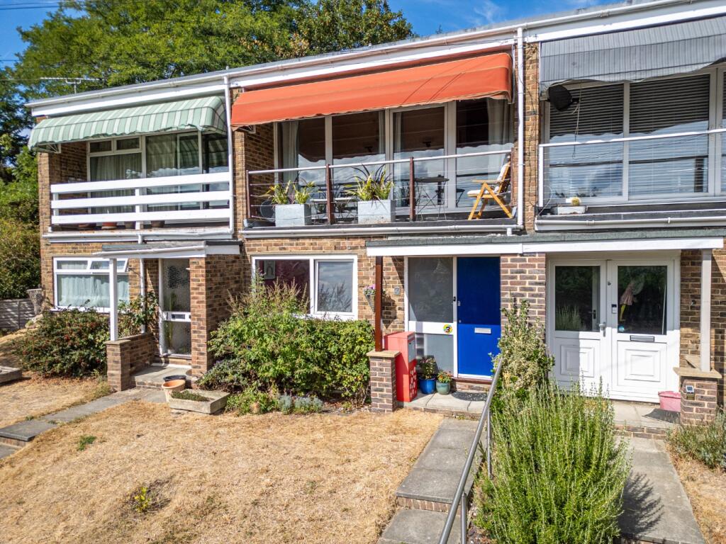 Main image of property: Leith Park Road, Gravesend, Kent, DA12 1LN