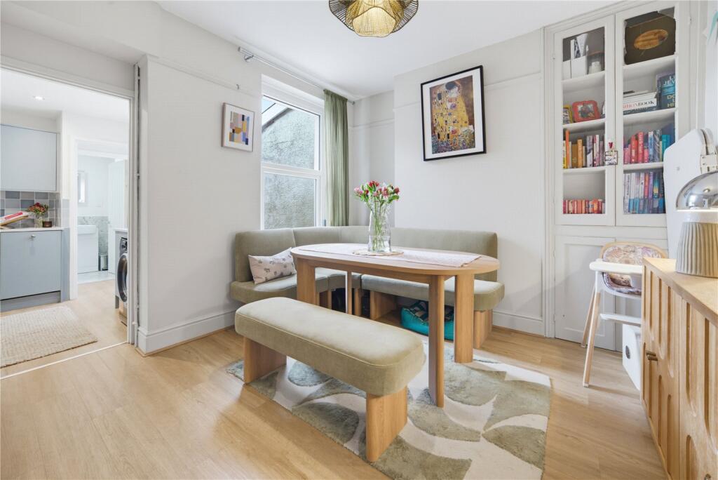 House in Cardiff, Adamsdown - View 5