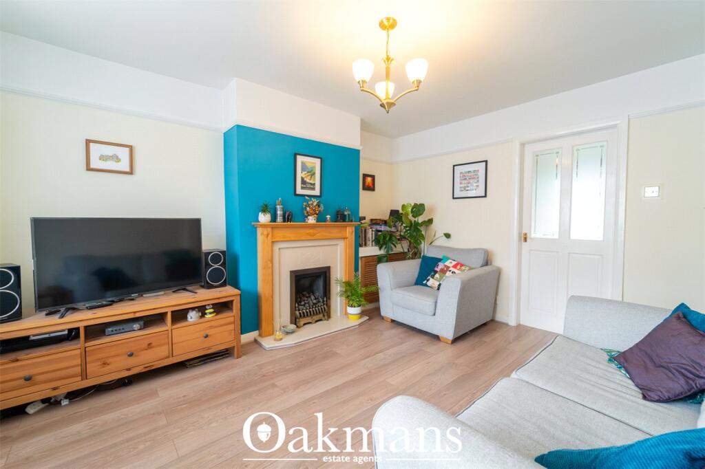 House in Birmingham, West Midlands - More