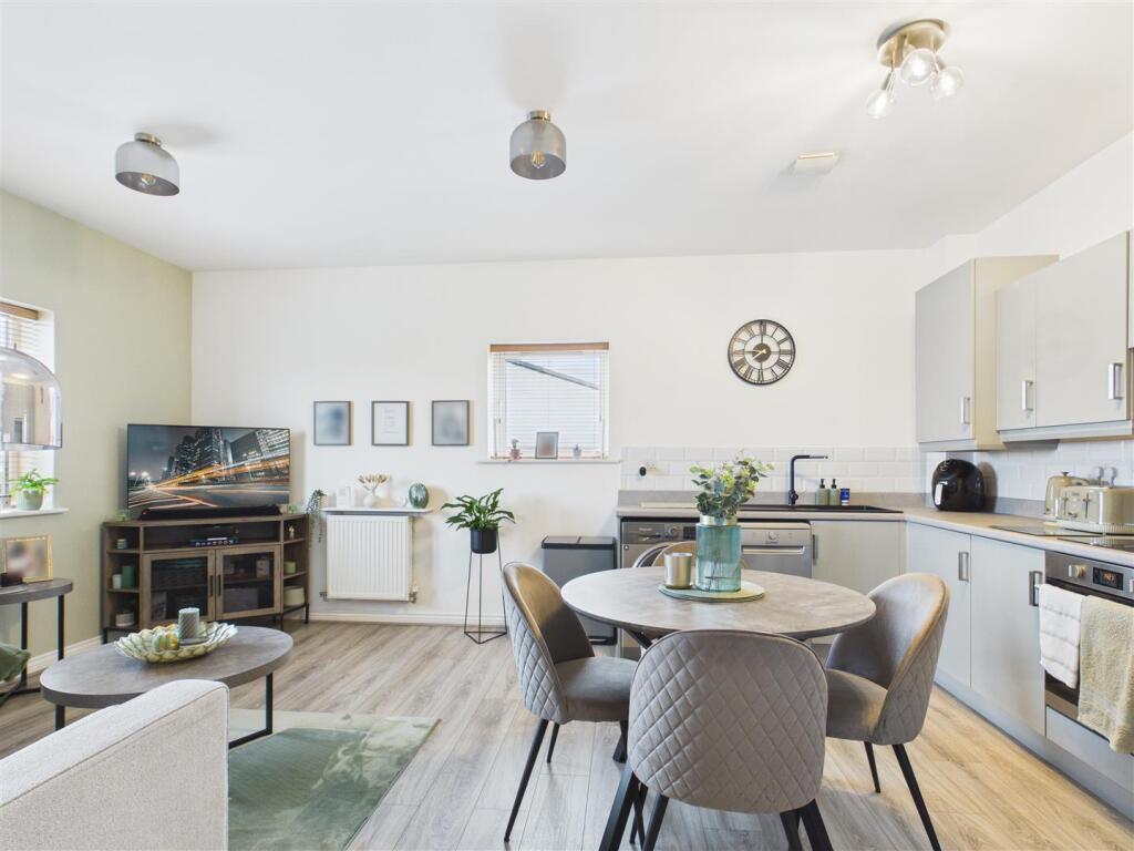 Main image of property: Border Court, Lower Stoke, Coventry * BEAUTIFUL THROUGHOUT *