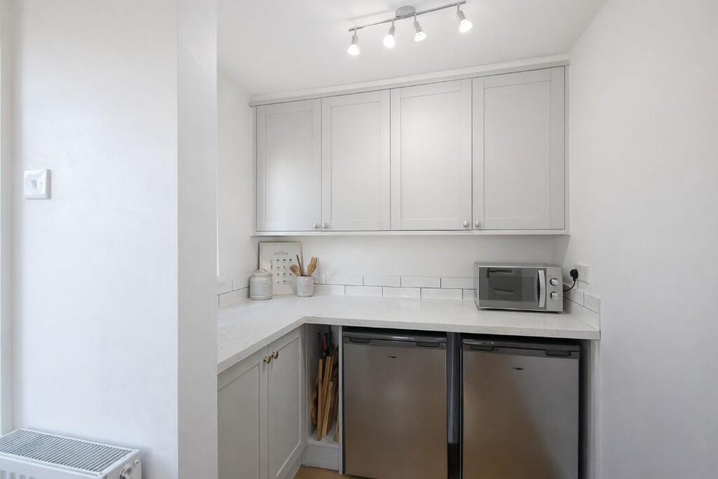 Watling Road, Castleford, West Yorkshire, WF10 photo 4