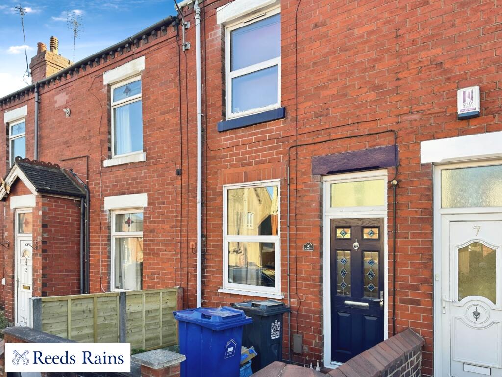 Main image of property: Dimsdale View East, Newcastle, Staffordshire, ST5