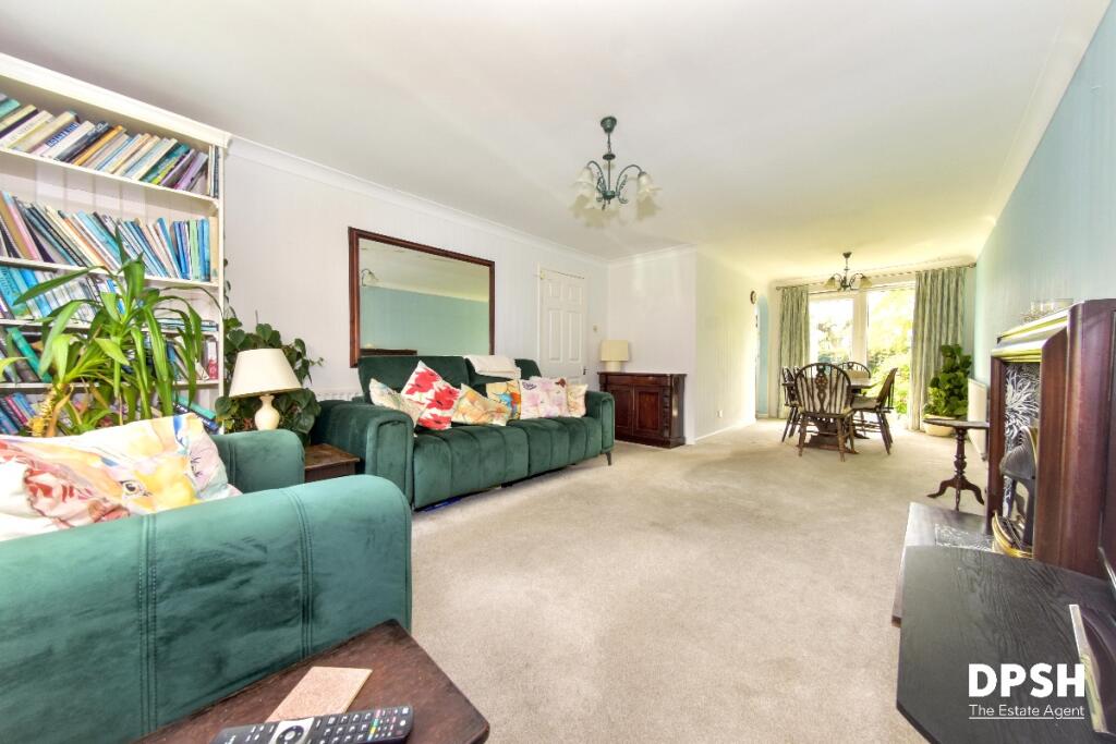 Highfield Close, Gildersome, Leeds - View 2