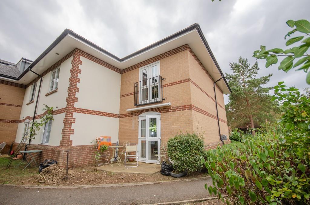 Main image of property: Chestnut House, Woodland Court, Bristol
