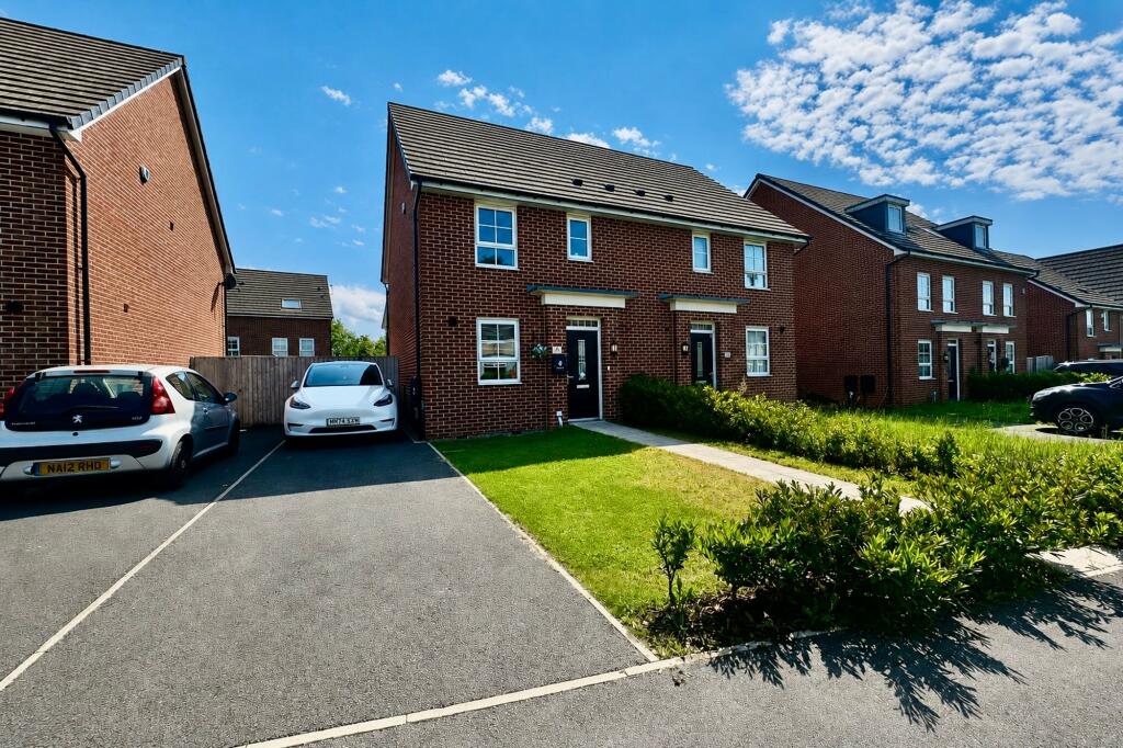 Main image of property: Honiton Avenue, Hyde, SK14