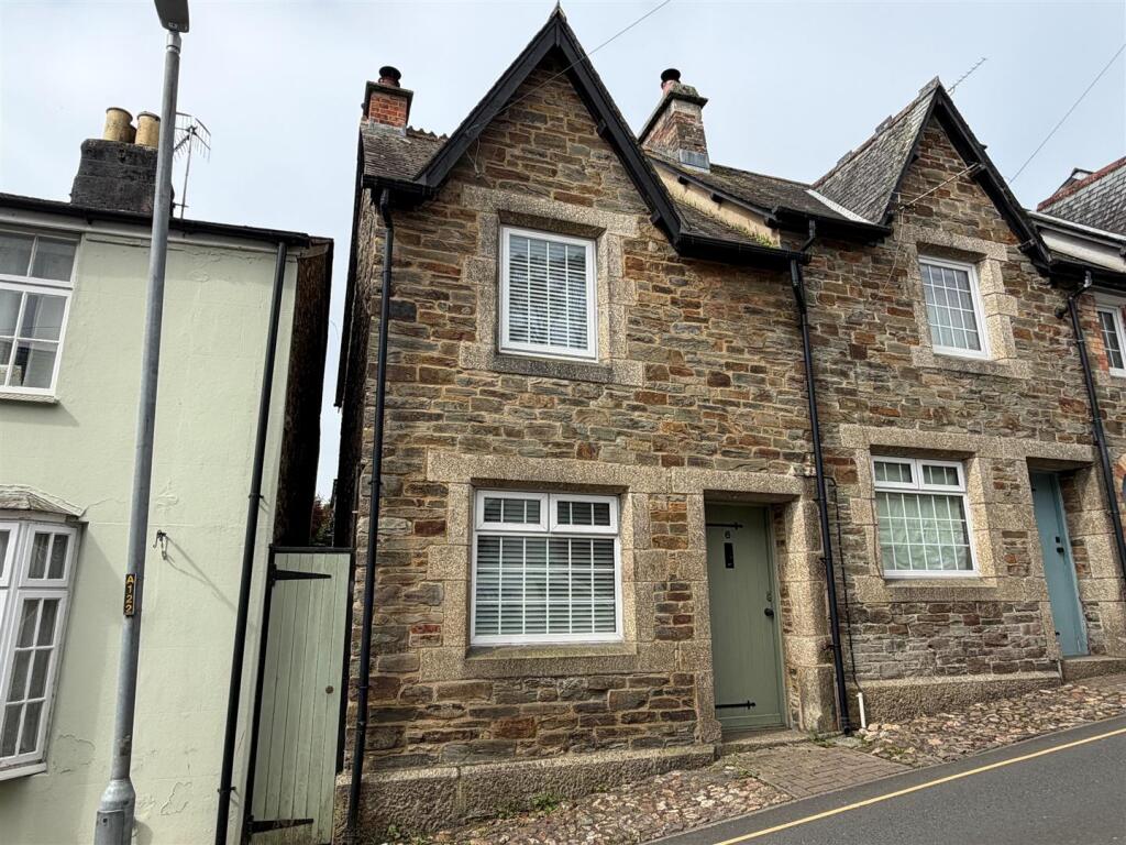 Main image of property: Bodmin Hill, Lostwithiel