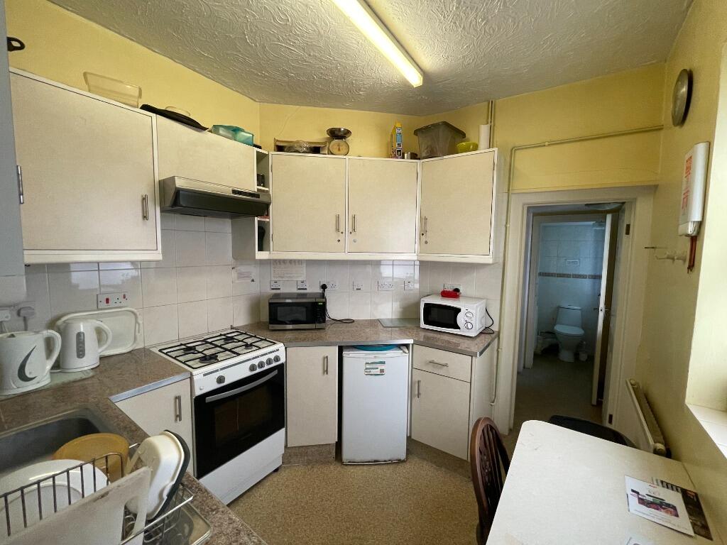 House in Southampton - View 3