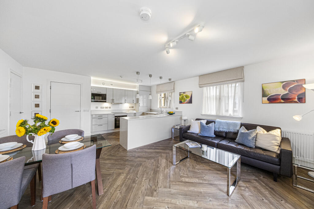 Main image of property: Flat 7, 1 Ramslack Street, Balerno, Edinburgh EH14 5FE