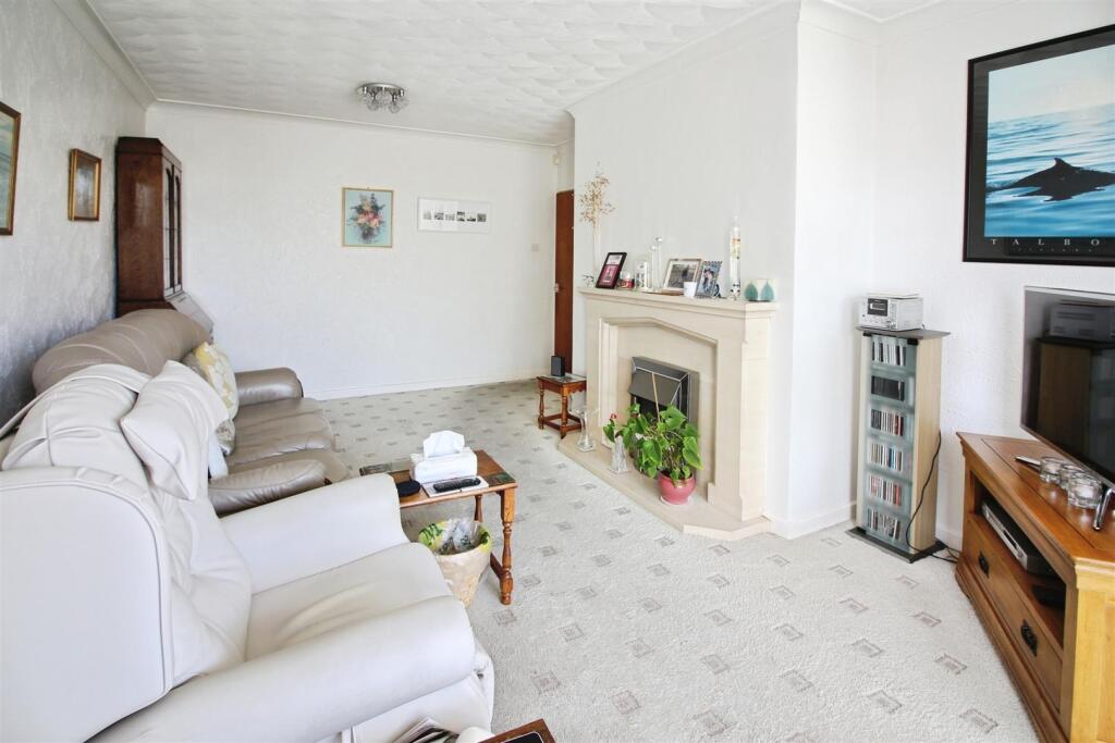 House in Leeds - View 2
