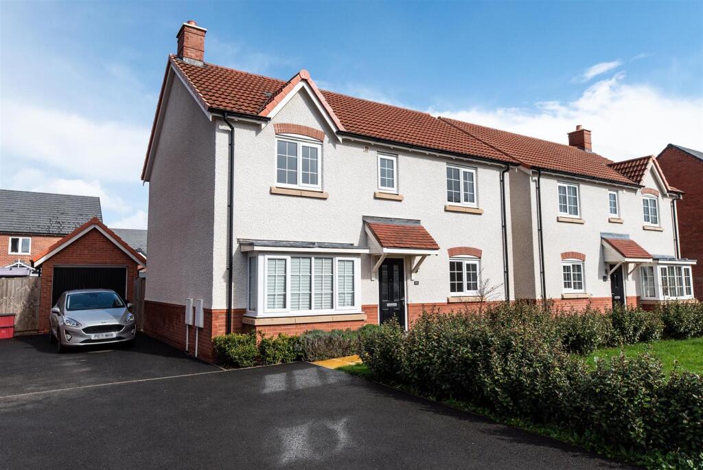 Main image of property: Huffer Road, Kegworth