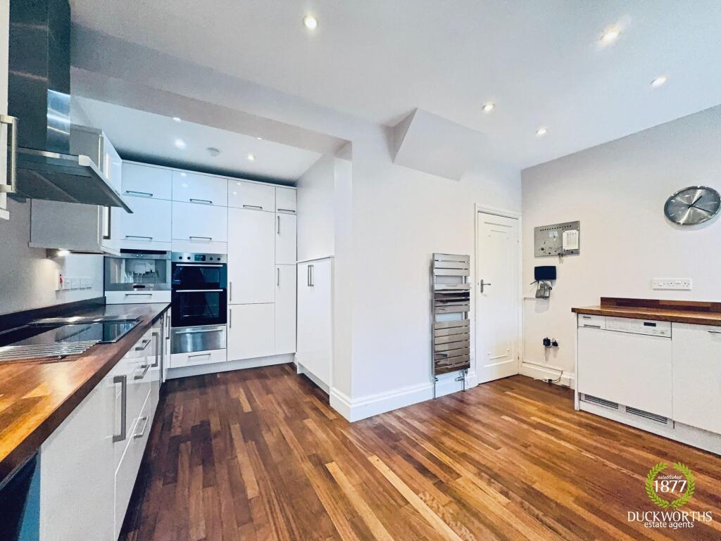 Main image of property: The Ridgeway, Nelson, BB9