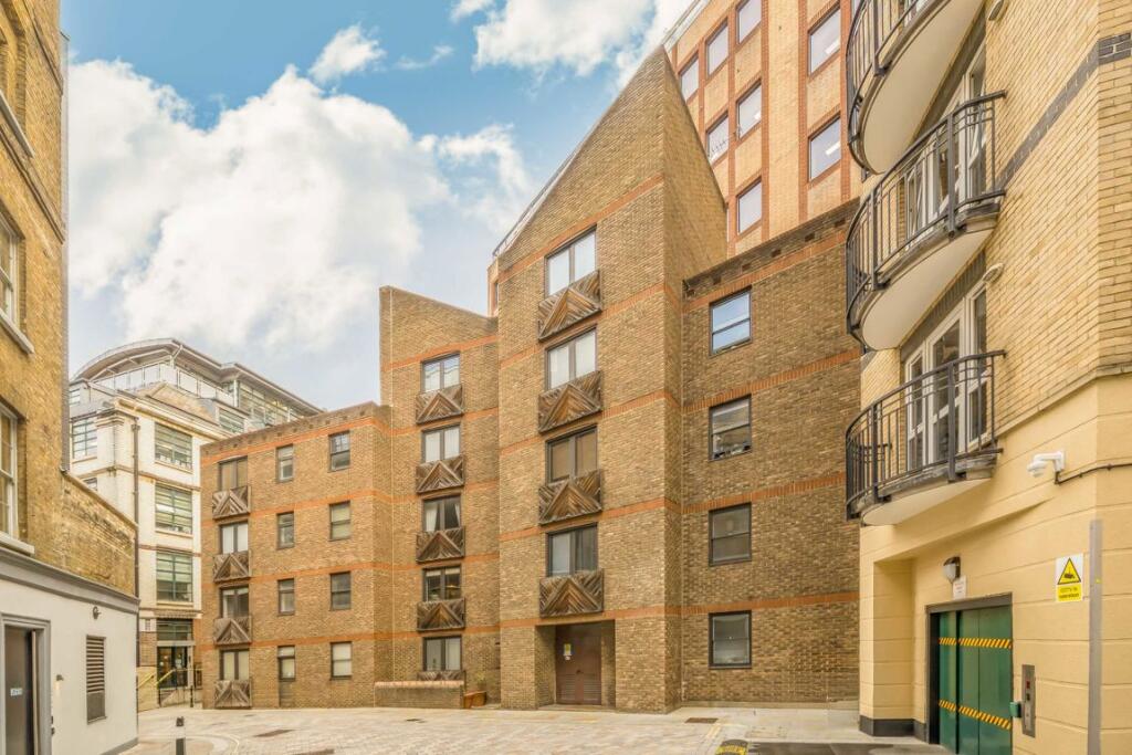 Main image of property: Bartholomew Close, Aldersgate Court
