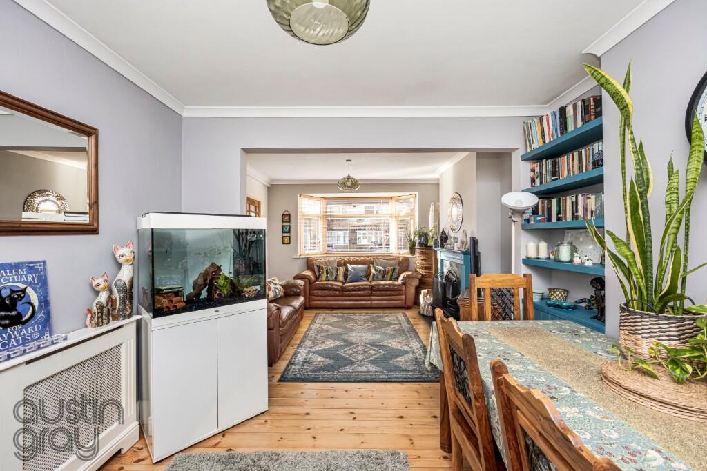 Elm Drive, Hove, East Sussex, BN3 photo 3