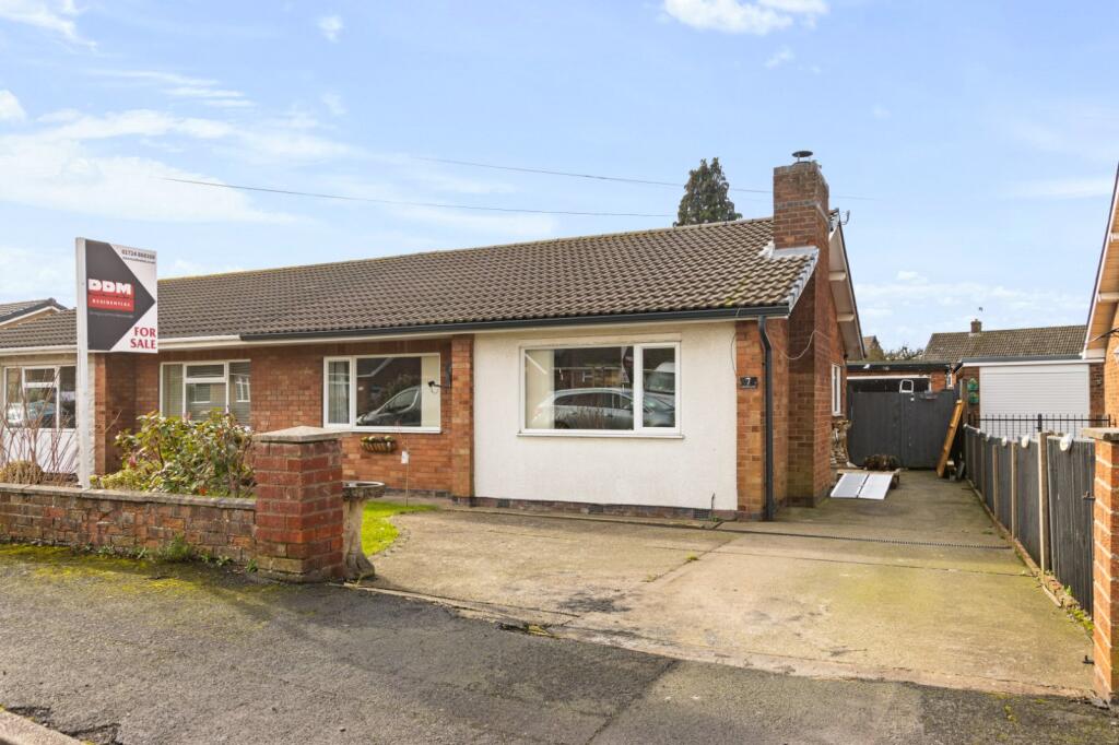 Main image of property: Lynton Close, Scunthorpe, North Lincolnshire, DN15
