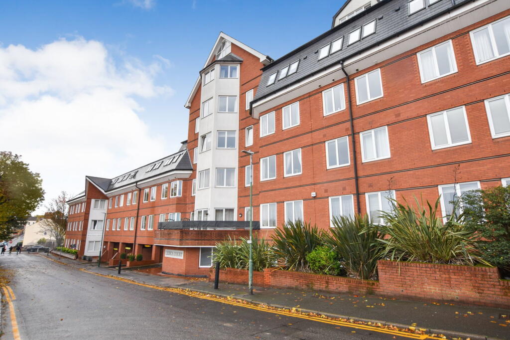 Main image of property: Sutton Court Road, Sutton, SM1 4FF