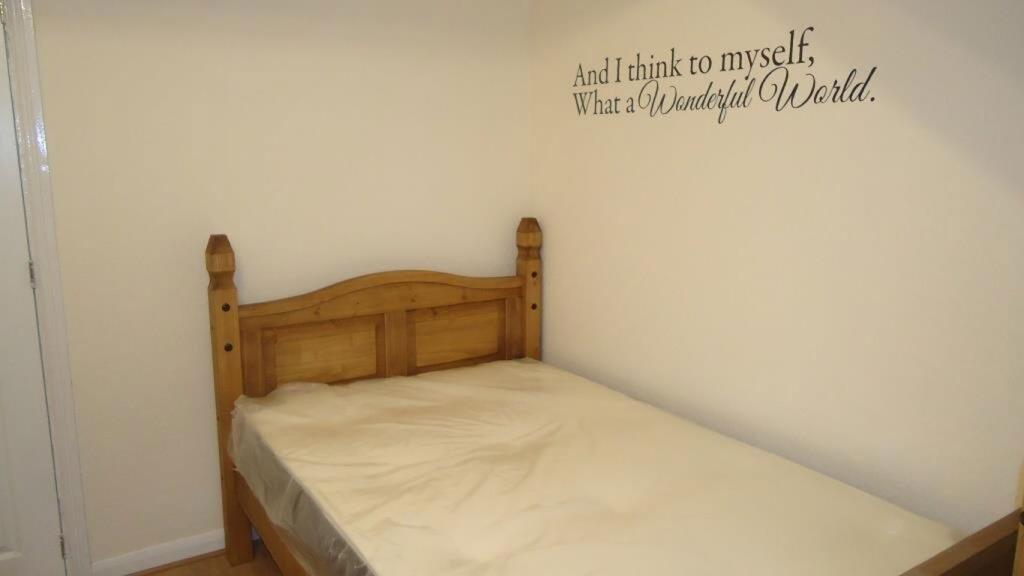 6 bedroom house for rent