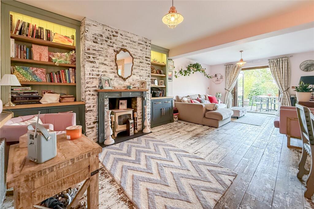House in St Albans - View 4