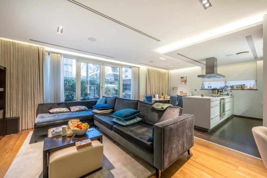 Main image of property: Park Road, St John's Wood, London, NW8