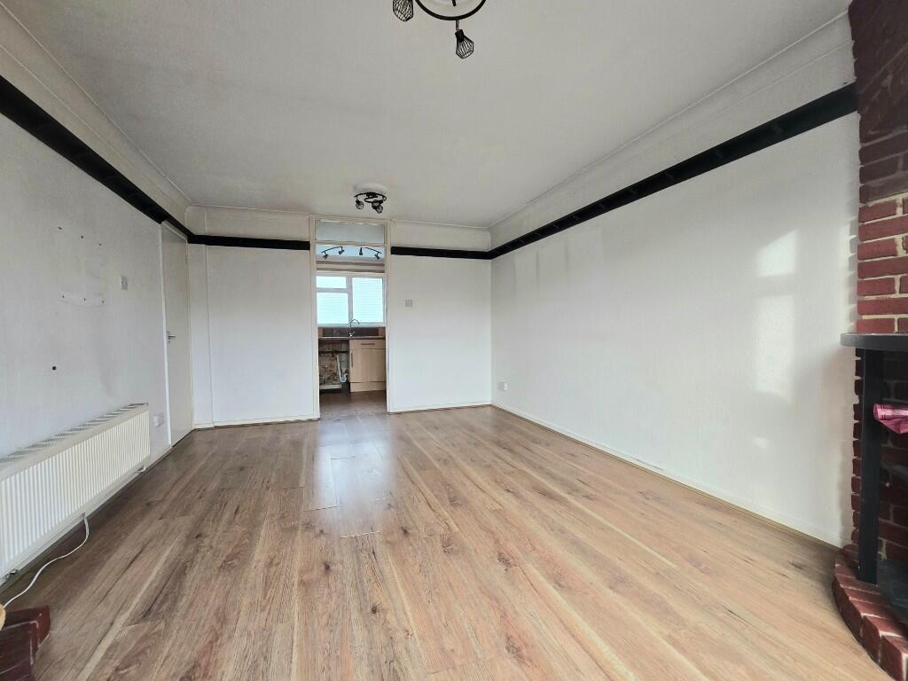 Audleys Close, Southend-On-Sea, Essex, SS2 photo 2