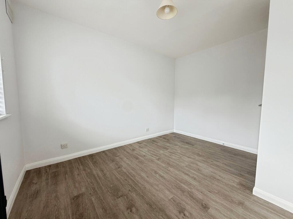 Dovedale Close, Harefield, Uxbridge photo 4