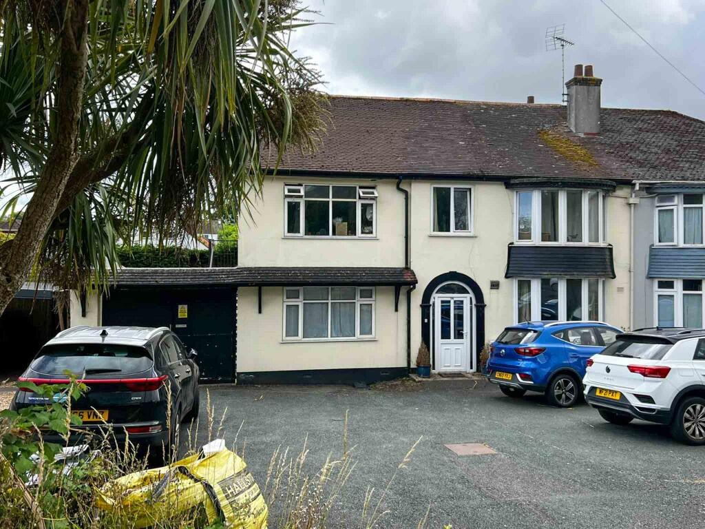 Main image of property: Newton Road, Torquay, Devon, TQ2