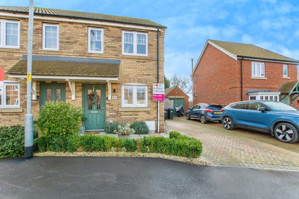 2-bed semi-detached on Hoplands Road, Coningsby, LINCOLN, £175,000