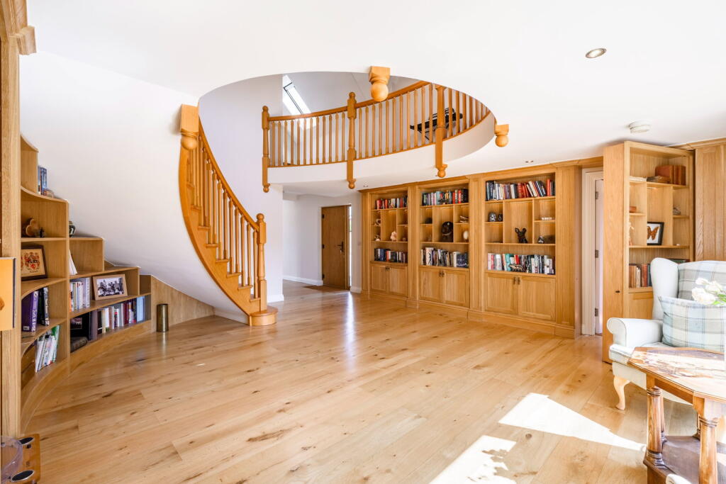 House in East Staffordshire, Kingstone - View 4