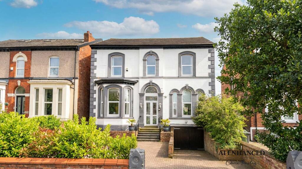 5-bed detached on Part Street, Southport, PR8, £425,000