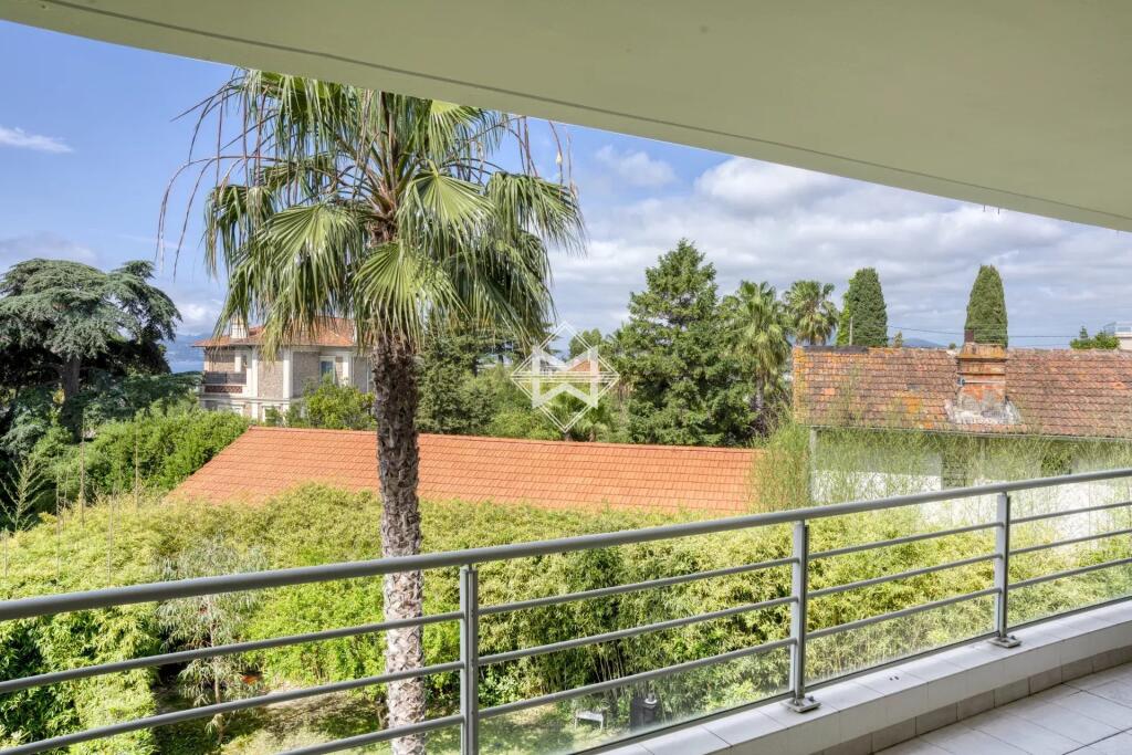 Main image of property: Provence-Alps-Cote d`Azur, Alpes-Maritimes, Cannes