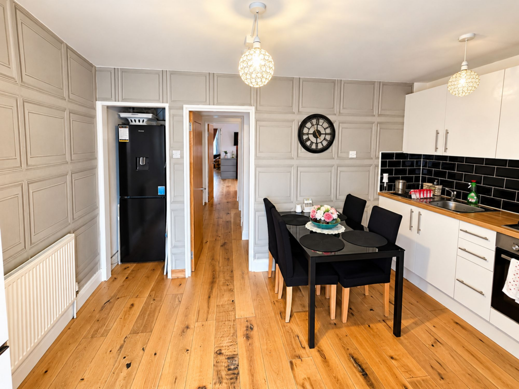 Apartment in London, Upton, Blendon - View 4
