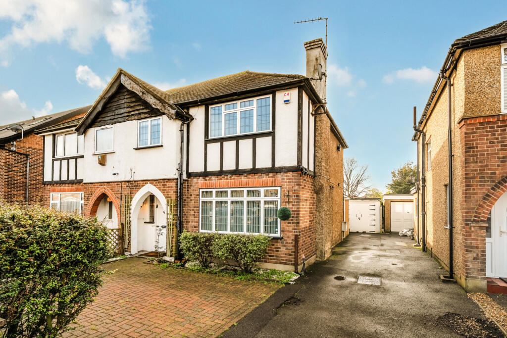 Main image of property: Queens Walk, Ruislip