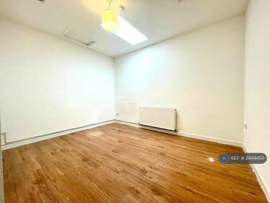 Main image of property: West St, Bristol, BS2