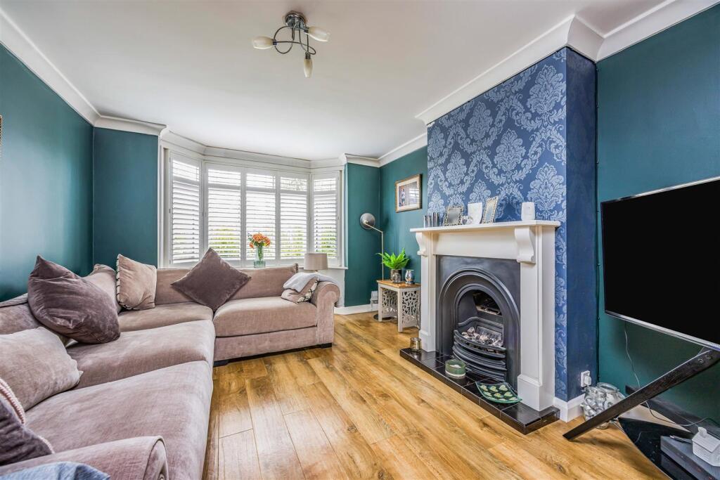 House in Havant, Hampshire - View 5