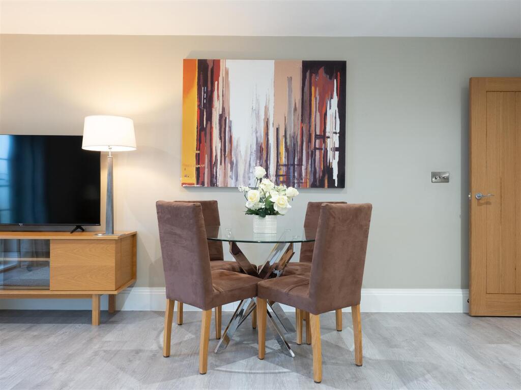 Apartment in Oxford - View 4