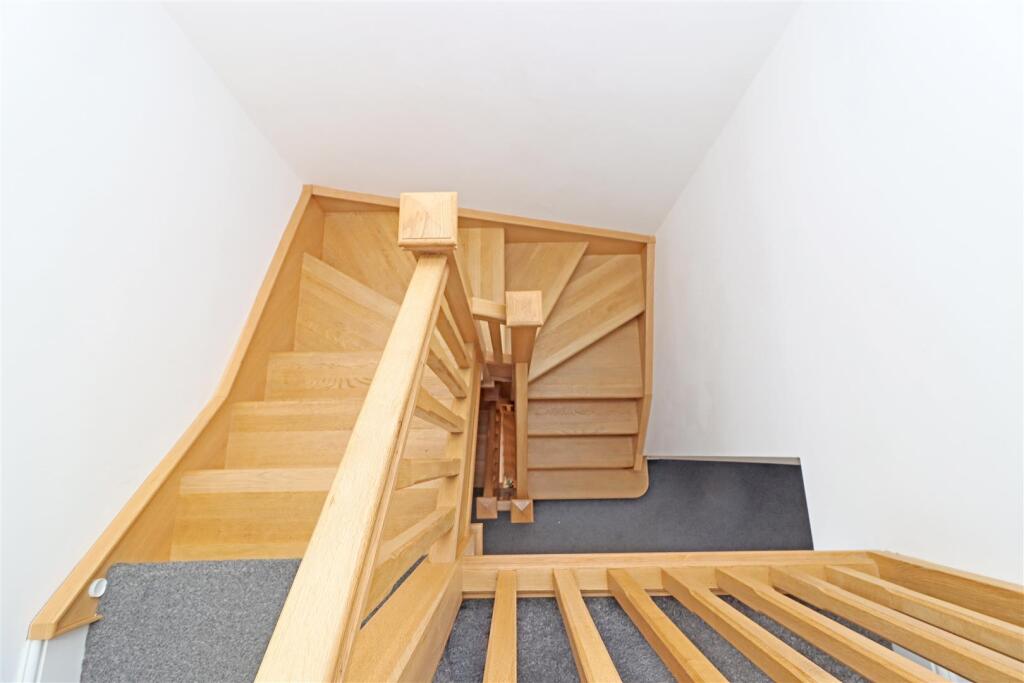 House in Newcastle upon Tyne - View 5
