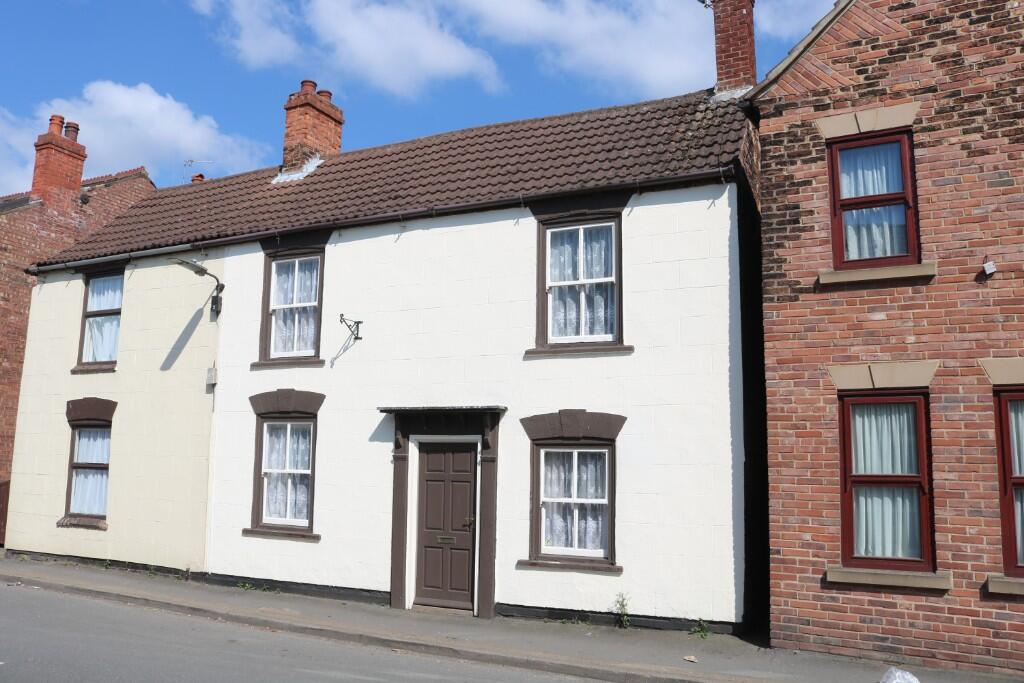 Main image of property: 26 High Street, Crowle, DN17 4LD