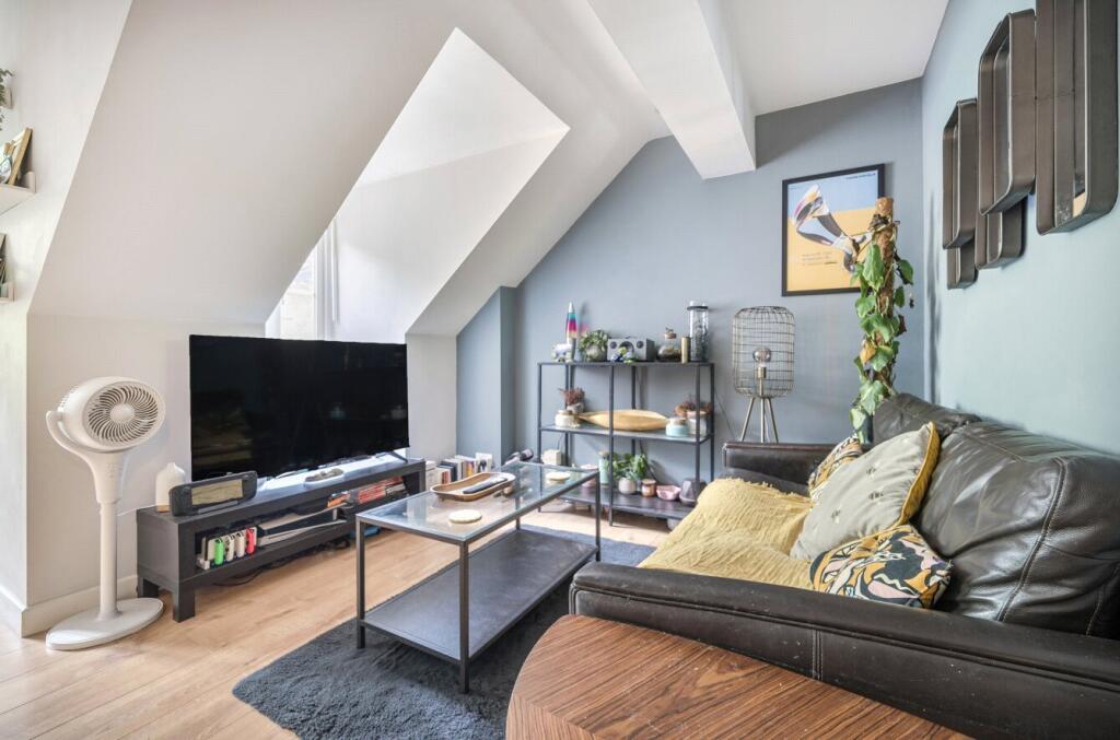 Apartment in Reading, Katesgrove, Newtown - View 2
