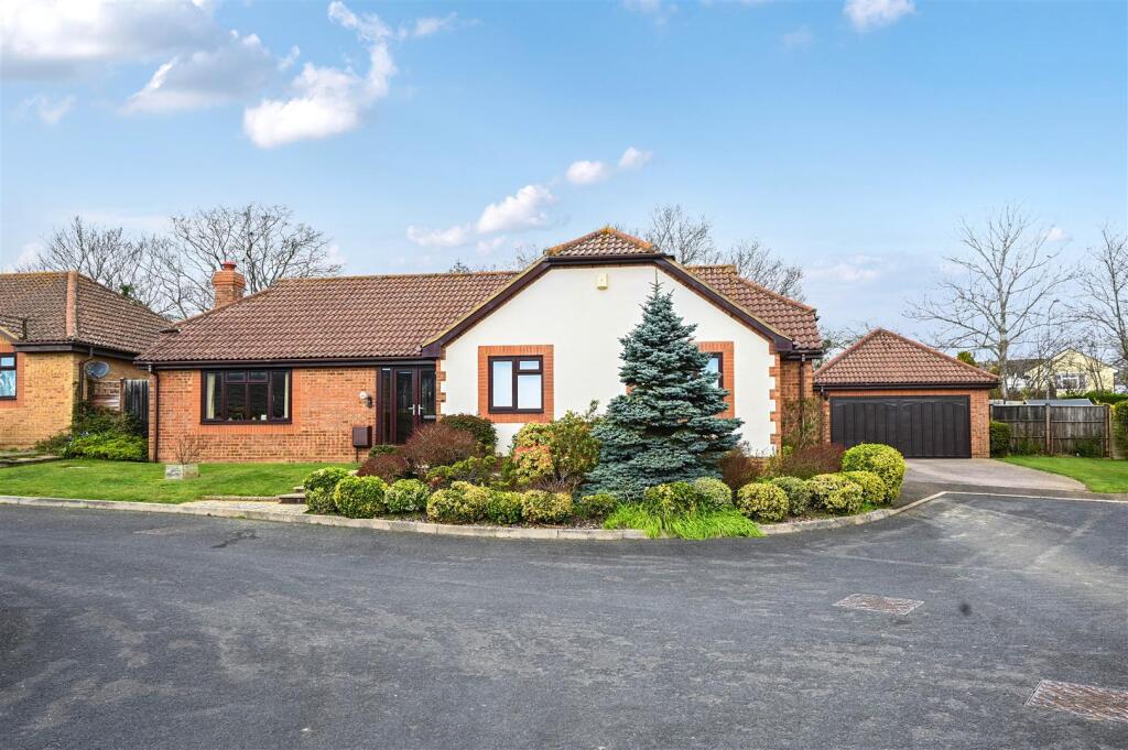 Main image of property: Fairfield Chase, Bexhill-On-Sea