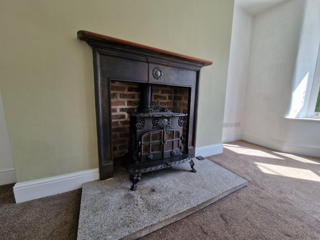 House in Darlington - More