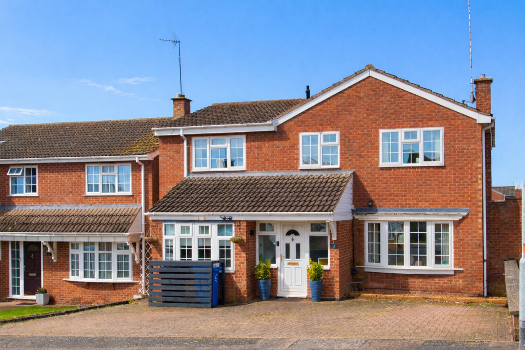 Main image of property: Brookside, Desborough, Kettering