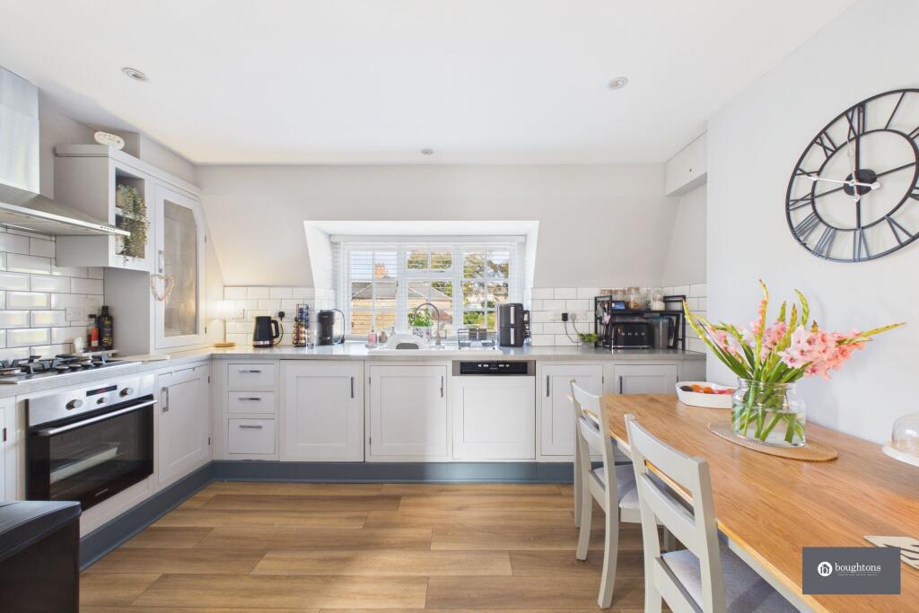 Apartment in Northampton - View 2