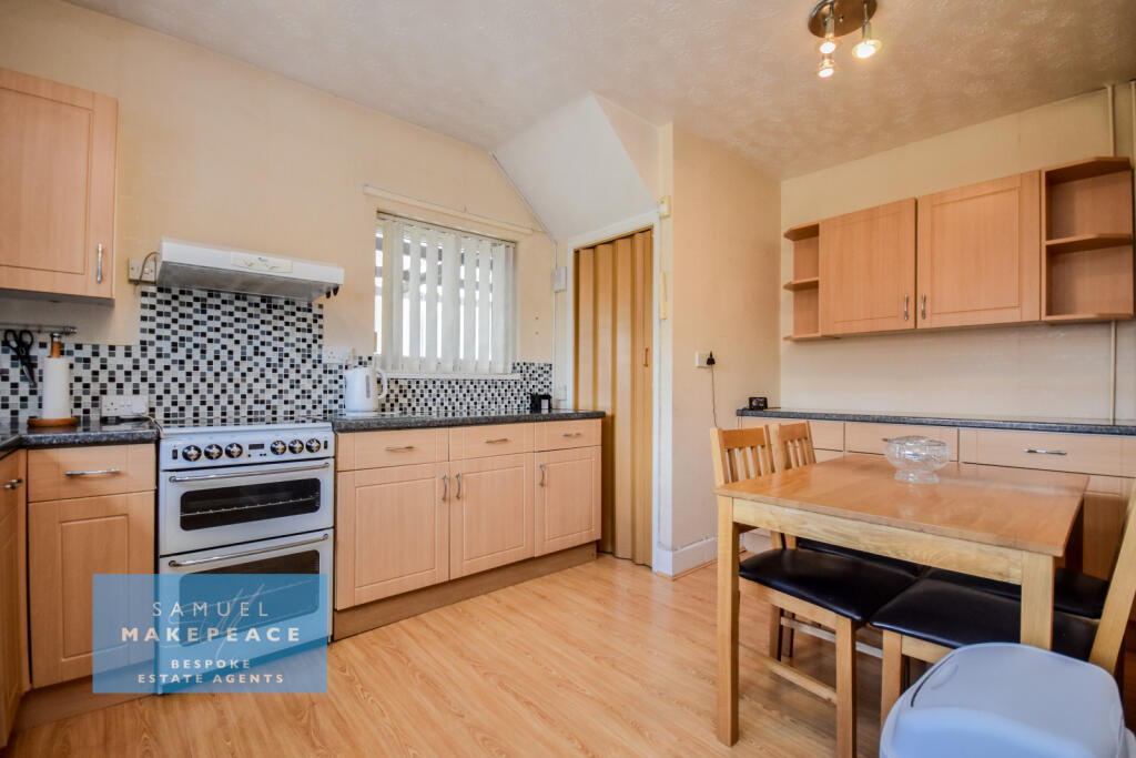 House in Newcastle-under-Lyme, Kidsgrove - View 4