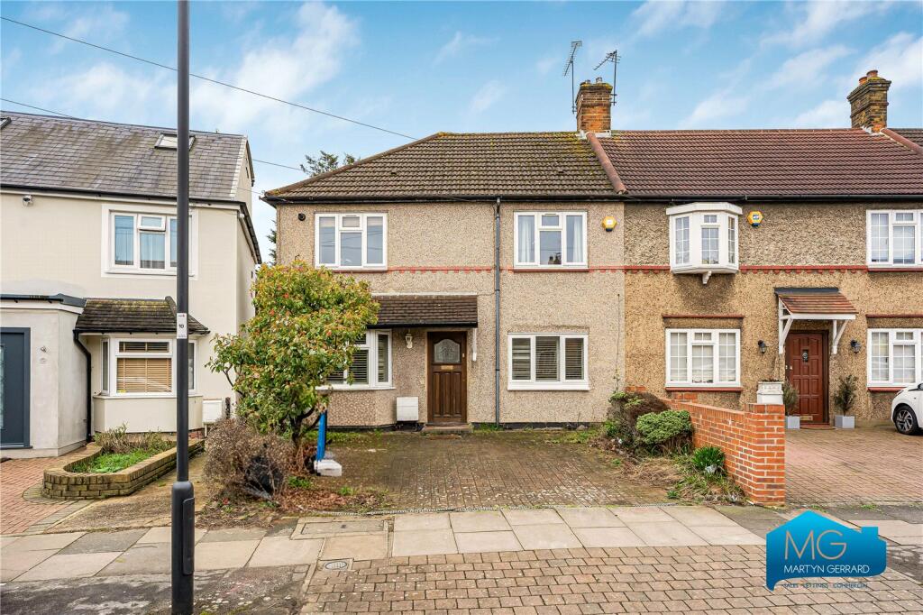 Main image of property: Carpenter Gardens, London, N21