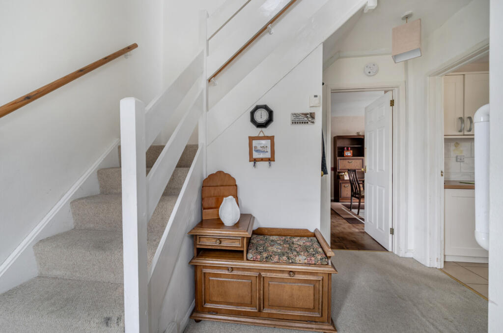 House in Warminster, Wiltshire - View 3
