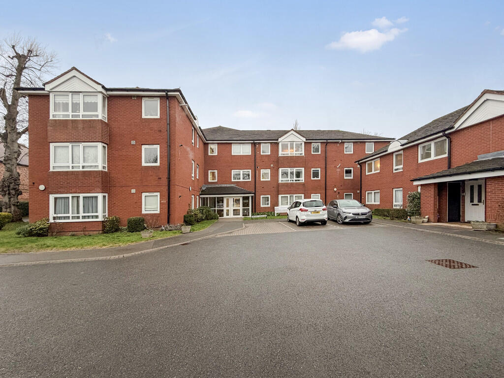 Main image of property: Malvern Court, Warwick Road